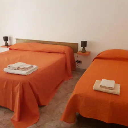 Lägenhet Orange